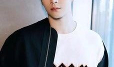 王嘉尔爆料谈恋爱了吗视频