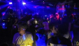 酒吧黑人爆料视频大全,揭秘不为人知的幕后真相