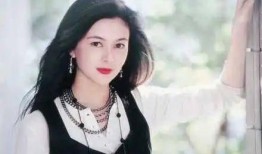 圈内大爆料女明星是谁呀,圈内大爆料，女明星身份曝光！